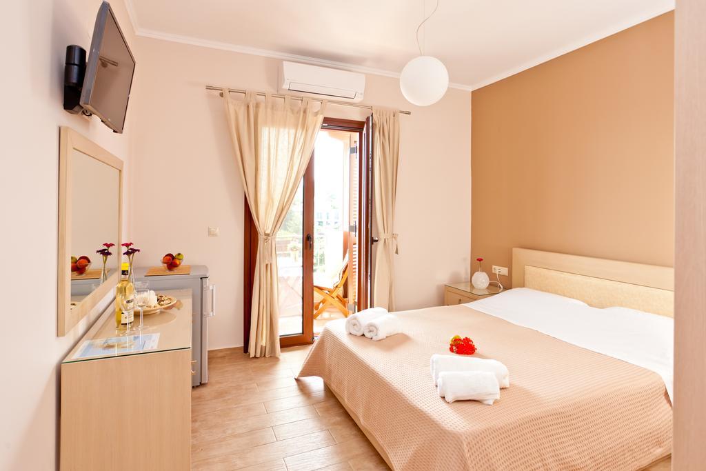 Calm View Aparthotel Vasilikí Quarto foto
